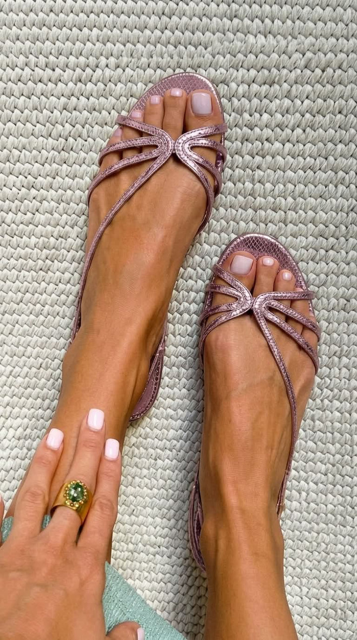 Serafina - Golden Sandals Summer Essence