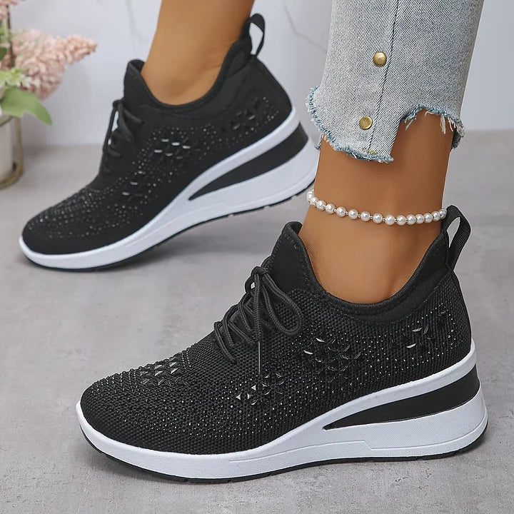 Assina | Comfortable sneakers with rhinestone details
