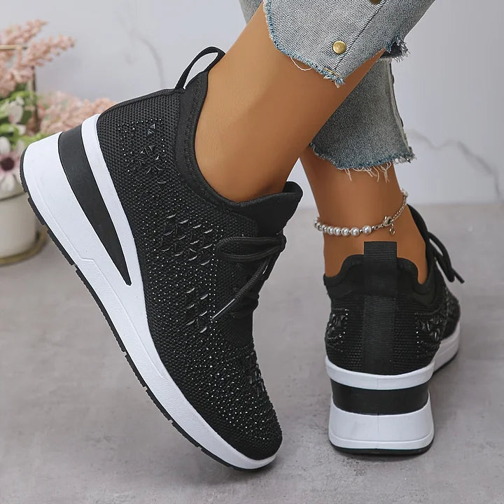 Assina | Comfortable sneakers with rhinestone details