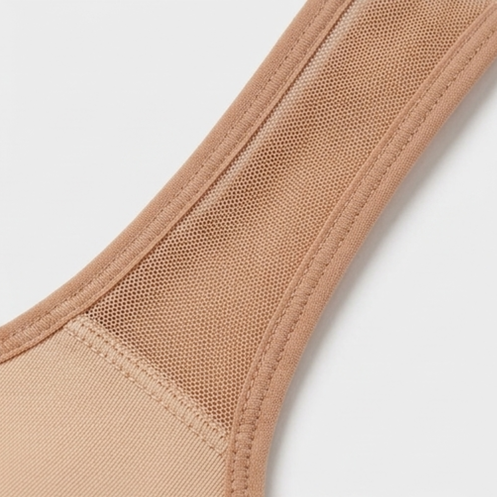 Velura™ – External Underwire Sports Bra for Lasting Comfort