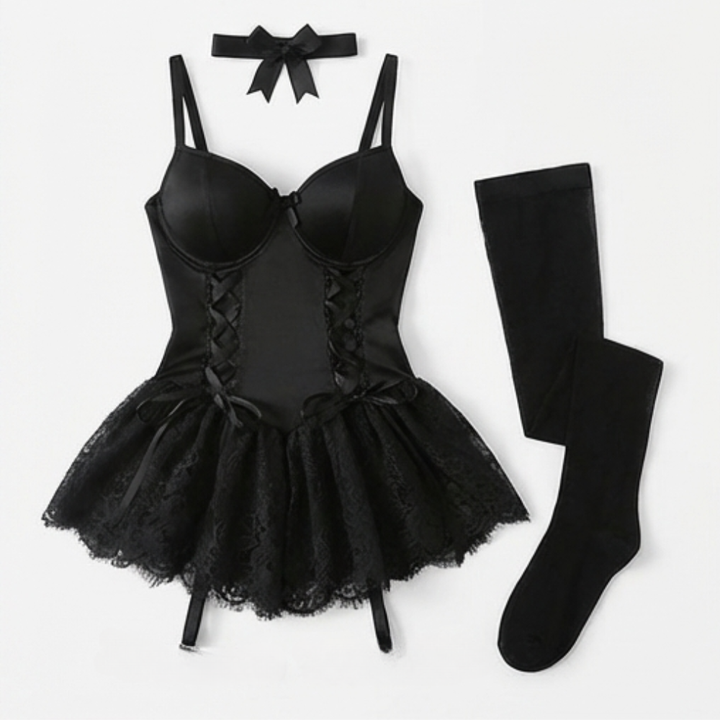 Rosalure – Floral lace babydoll set with garter stockings