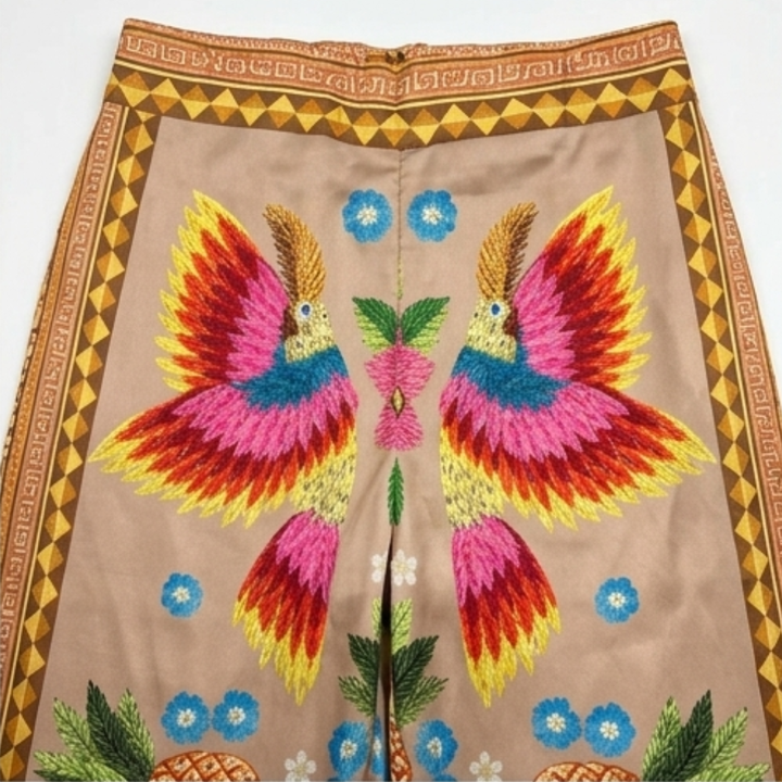 Vivanta – Tropical Print Matching Set