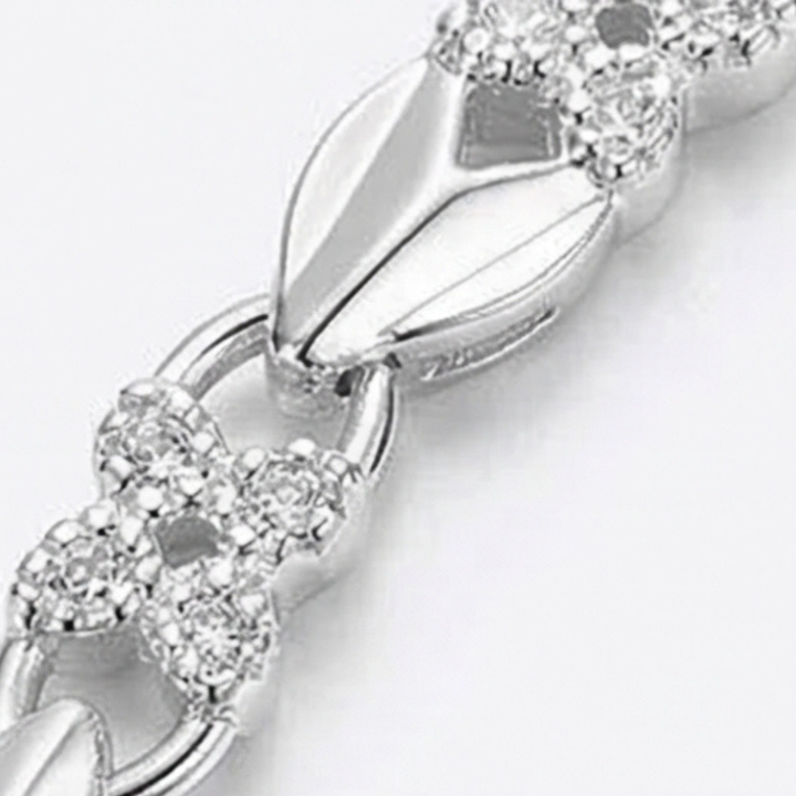 Clovara - Textured Silver Clover Chain Bracelet