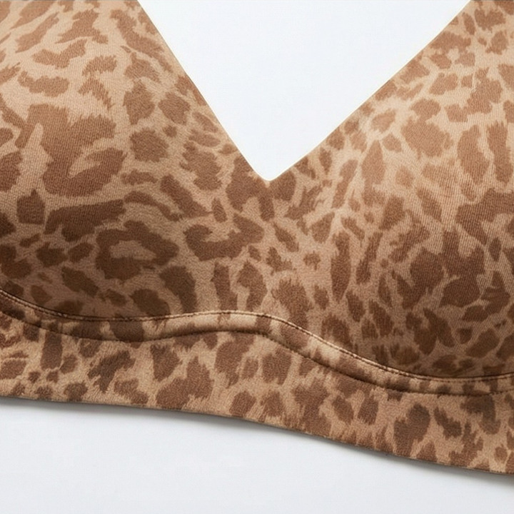 Veluna – Seamless Wireless Deep V Comfort Bra