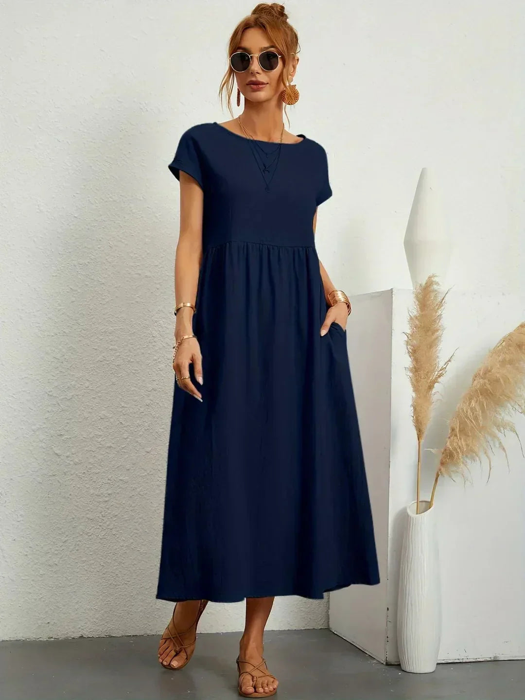 Gabrielle - Flowing Midi Dress with Timeless Elegance
