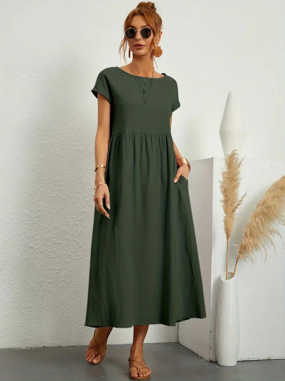 Gabrielle - Flowing Midi Dress with Timeless Elegance