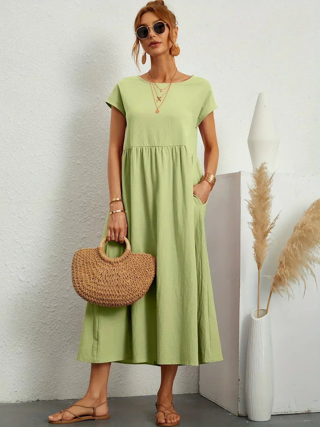 Gabrielle - Flowing Midi Dress with Timeless Elegance