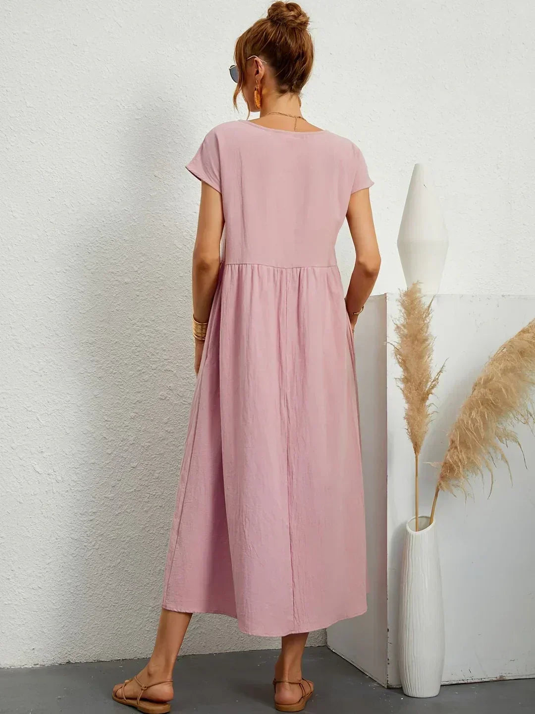 Gabrielle - Flowing Midi Dress with Timeless Elegance