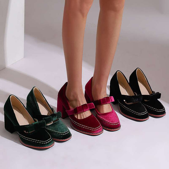 Alessia - Velvet Loafers