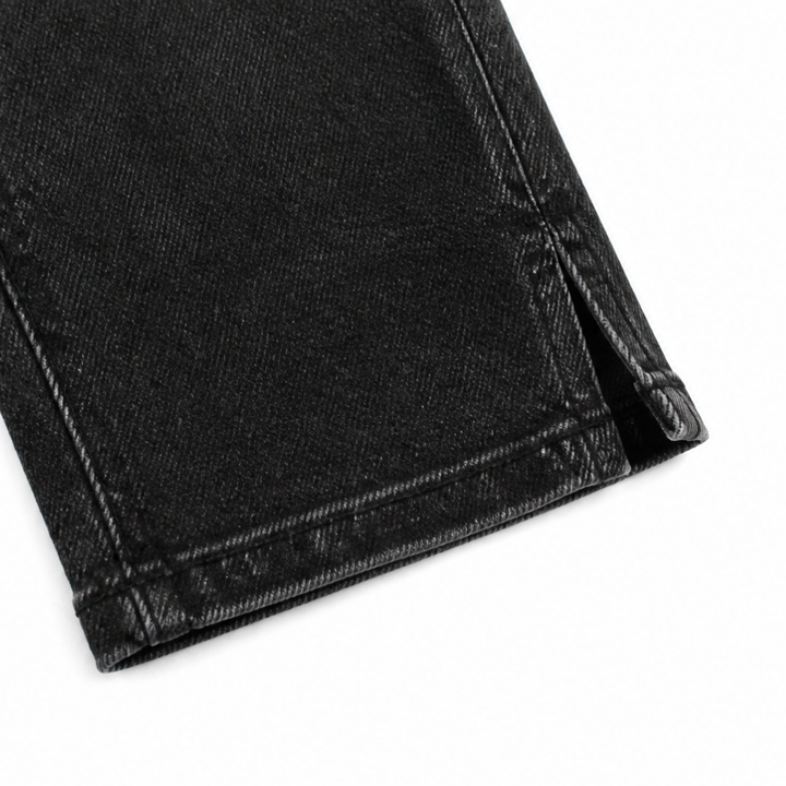 Curvella™ – Flattering High-Waist Stretch Denim Capris