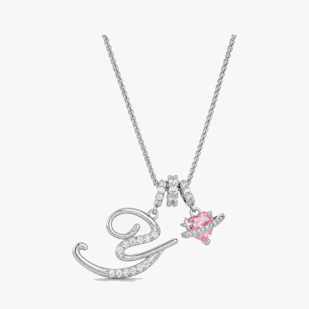 Levara – Personalized Initial Heart Necklace