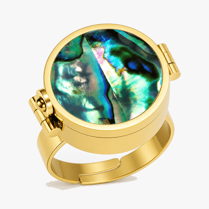 Perlina – Wearable lip balm ring
