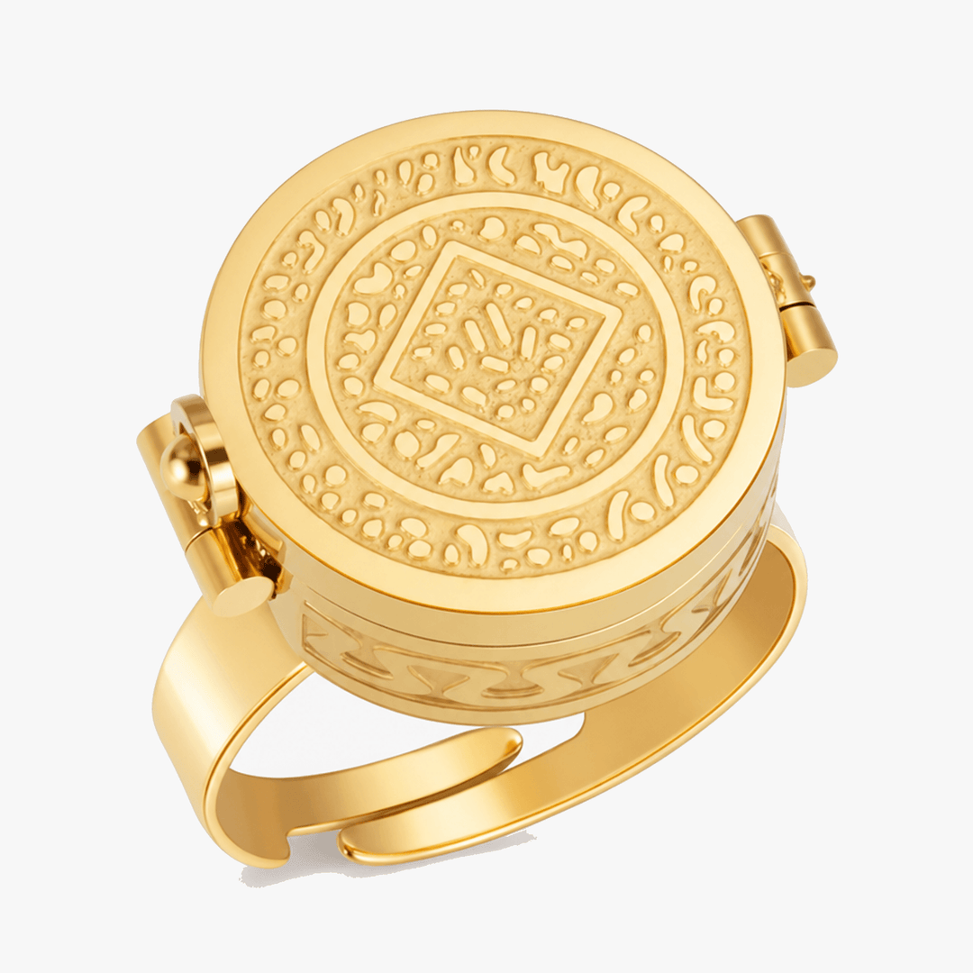 Perlina – Wearable lip balm ring