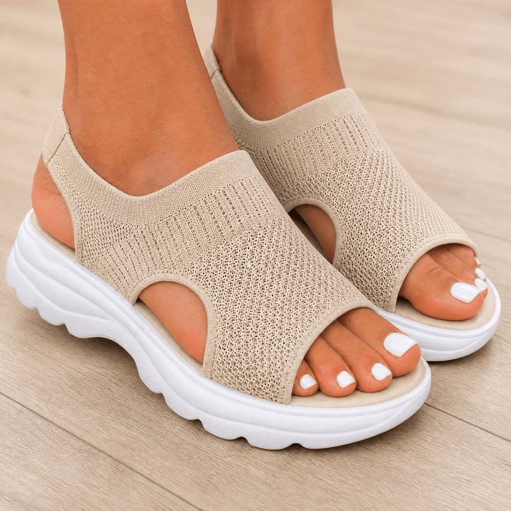 Caluna – Cushioned Slip-On Platform Sandals