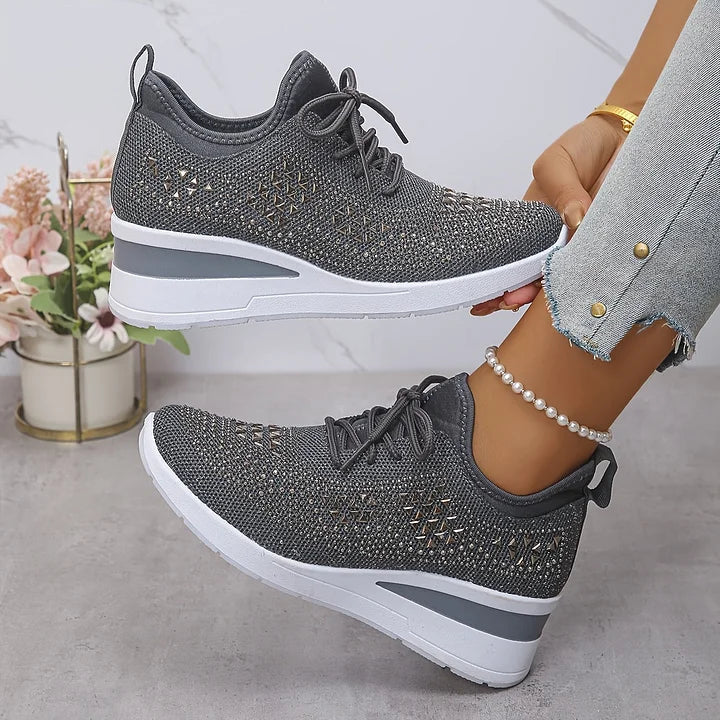 Assina | Comfortable sneakers with rhinestone details