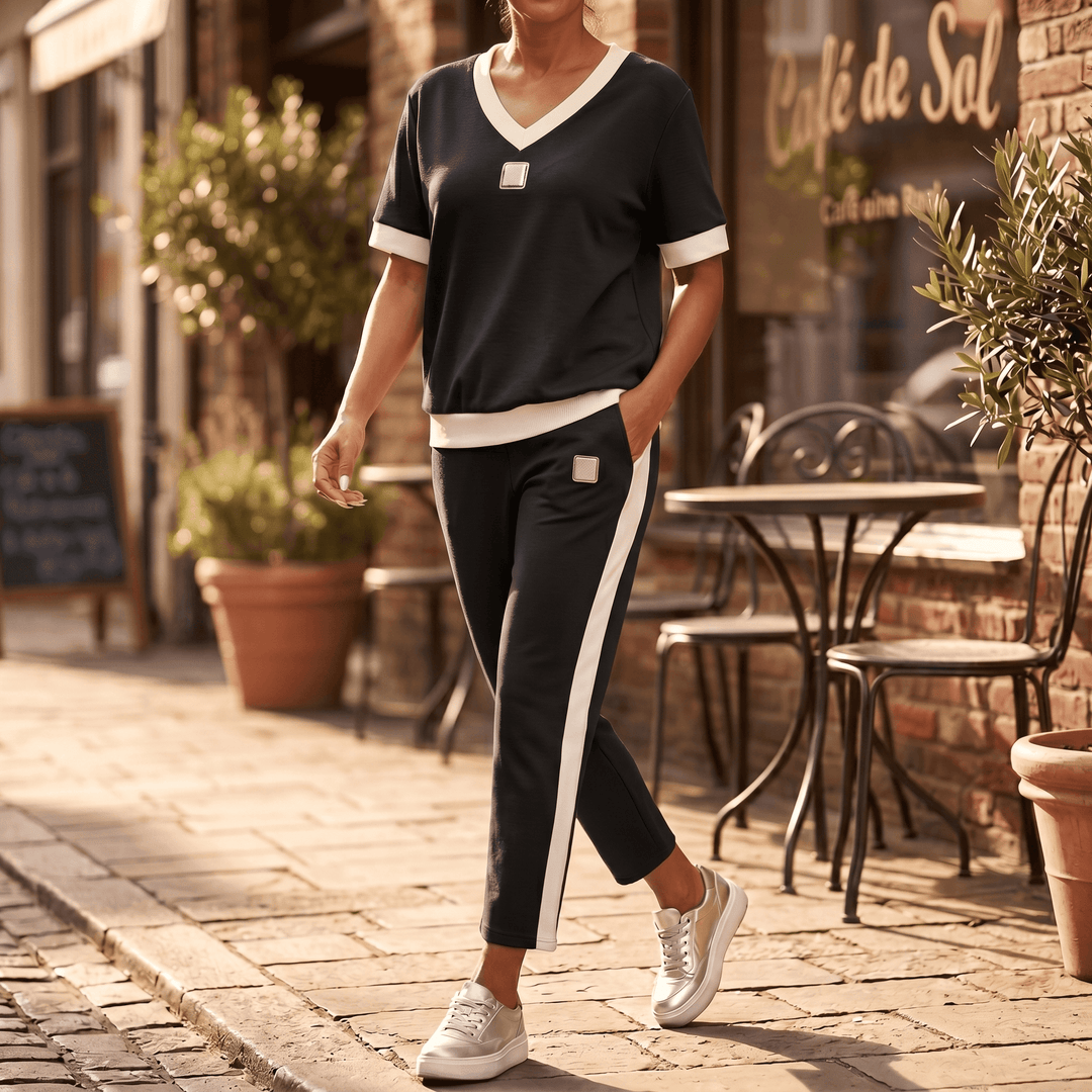 Ellara – Women&