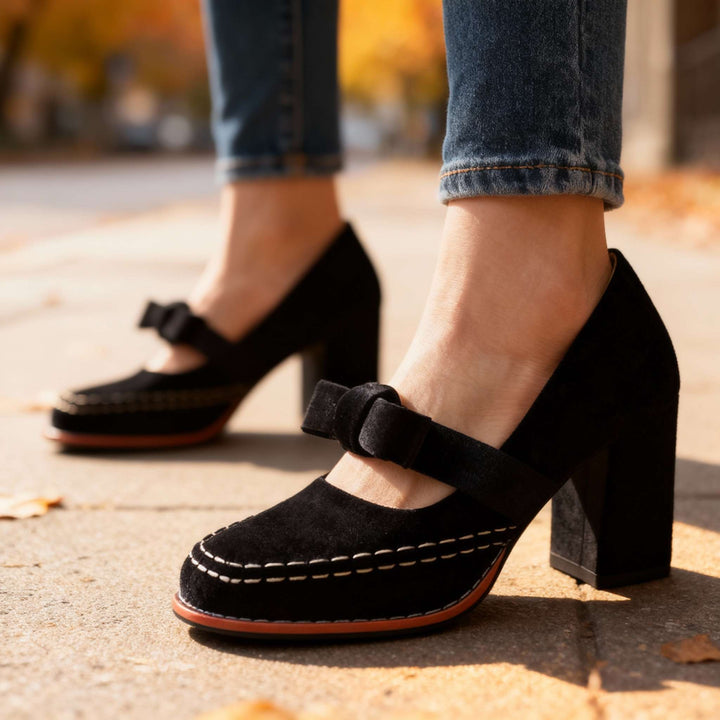 Alessia - Velvet Loafers
