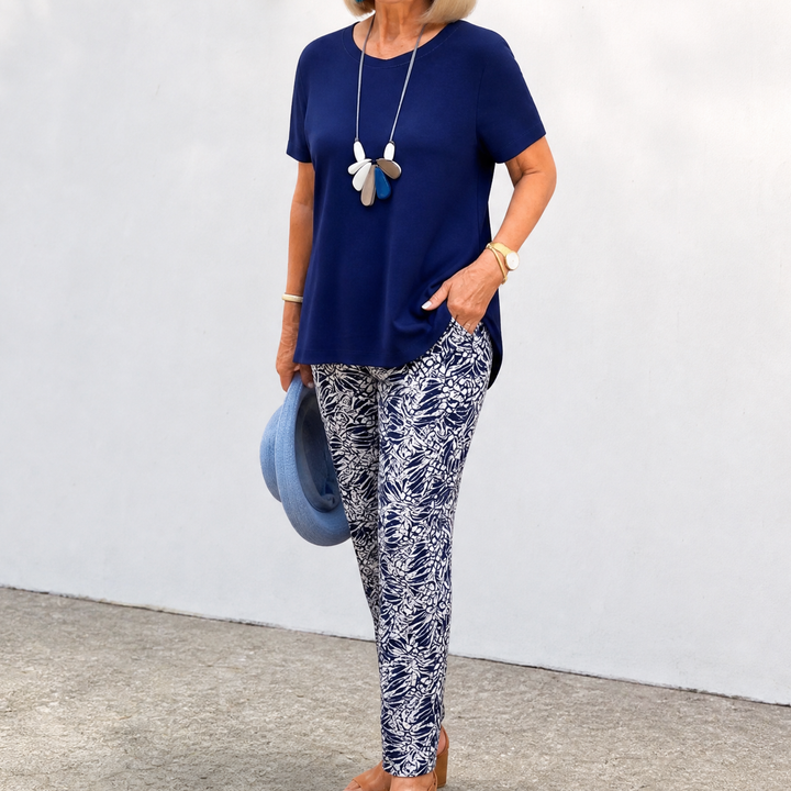 Helen – Women&