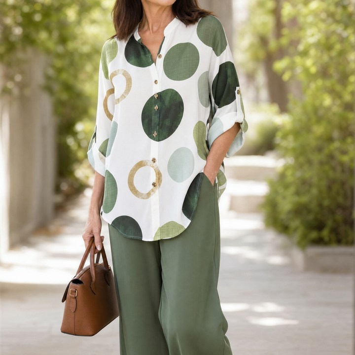 Monica – Women&