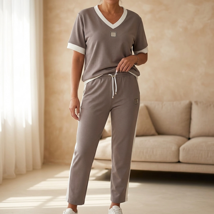 Ellara – Women&