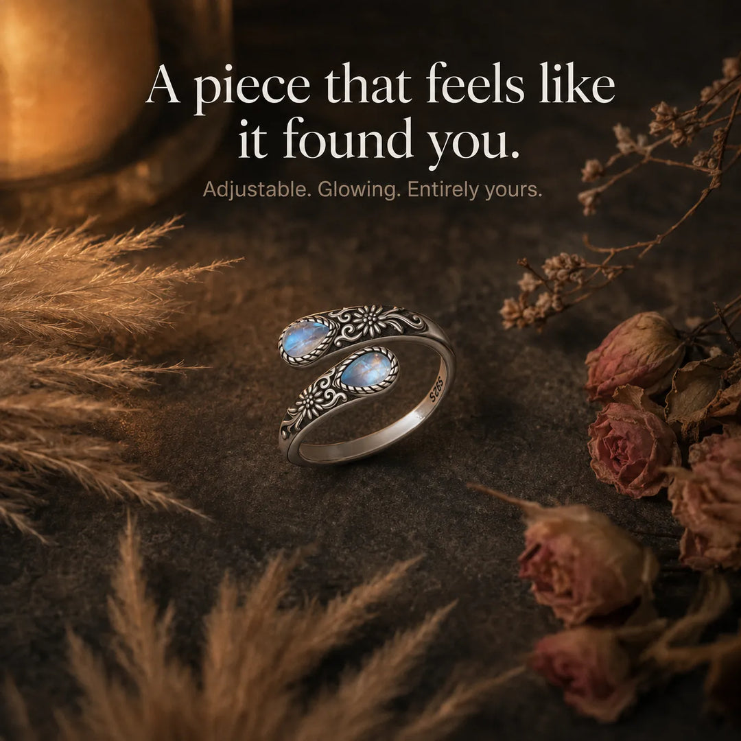 Lunavia – Vintage Moonstone Teardrop Ring