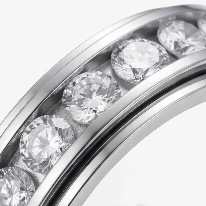 Serenova Rotating Zirconia Spinner Ring