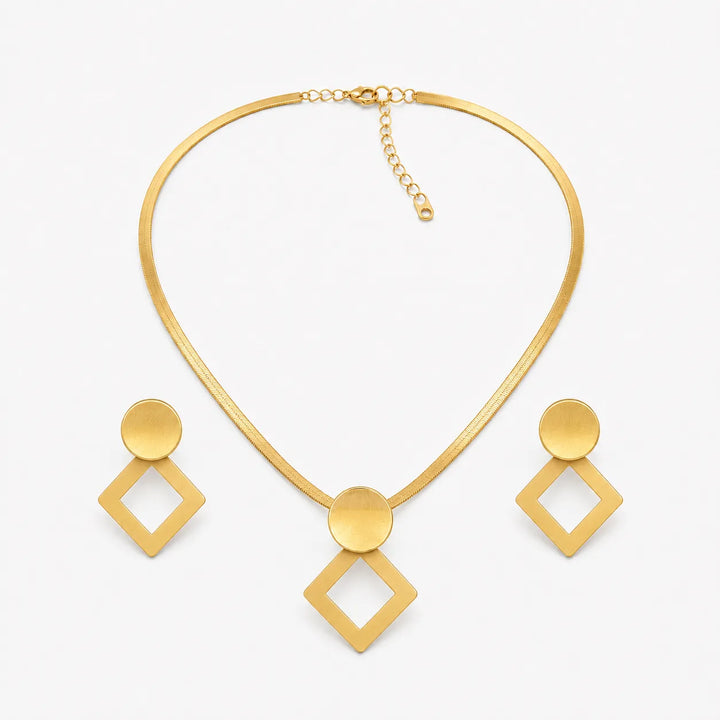 Aurenza – Gold necklace and earring set, textured medallion, flat snake chain